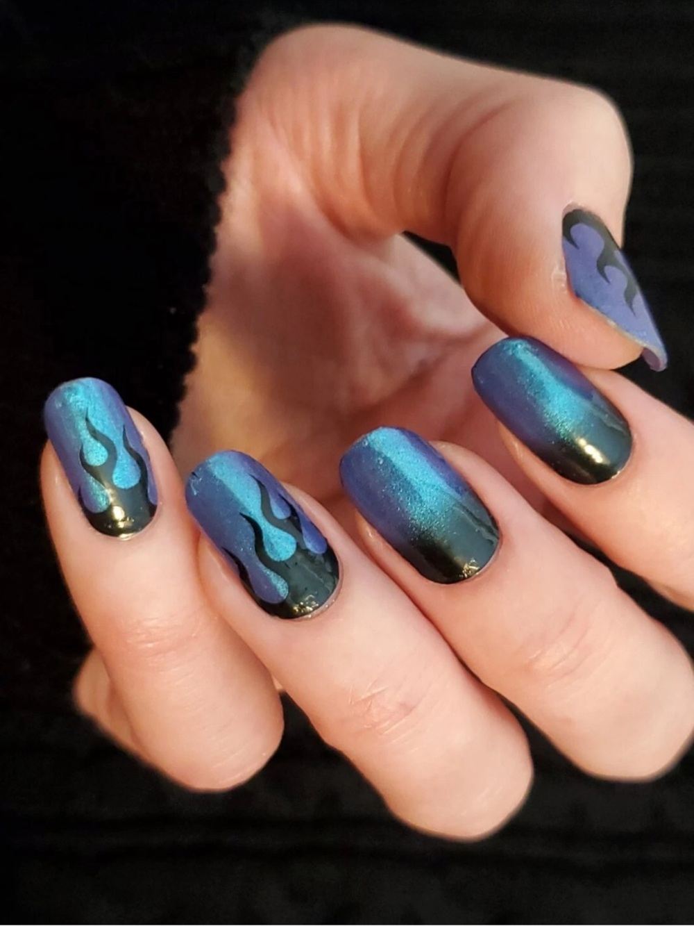 *Exclusive* Color Street: Hall of Flame | Blue Black Fire Shimmer Party Goth - Picture 9 of 15